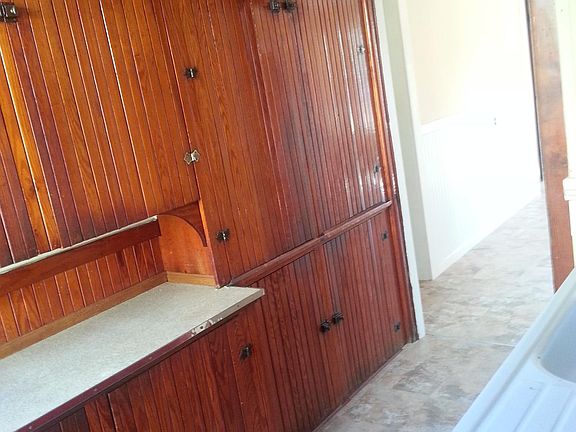 Huge cabinets in the pantry
