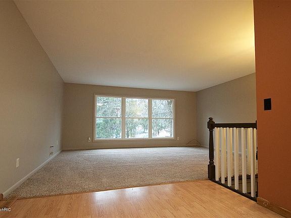5th image of 669 Morningside Dr