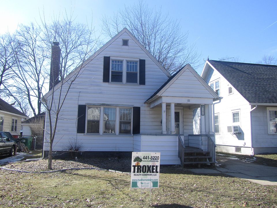 1st image of 151 Broad St N