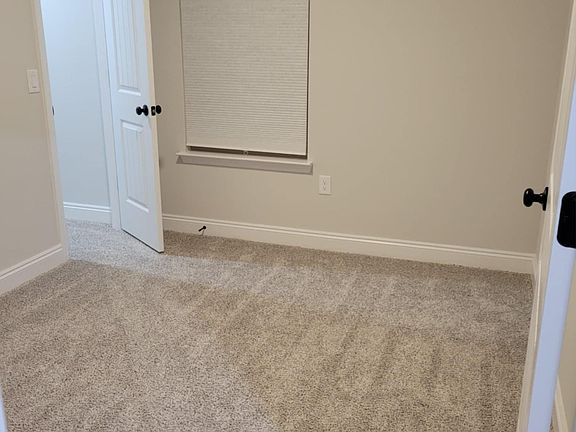 3rd image of 8621 Ryan Ave