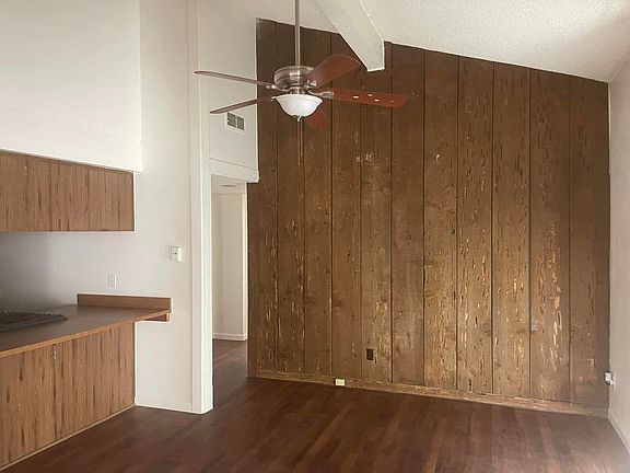 4th image of 4975 Summerwood Cir #4975