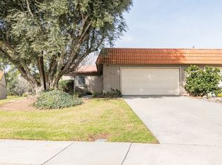 5620 Falling Leaf Ln, Jurupa Valley, CA 92509