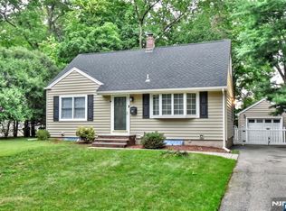 367 S Pleasant Ave, Ridgewood, NJ 07450