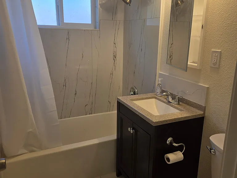 625 Flicker St #625 — Photo 7