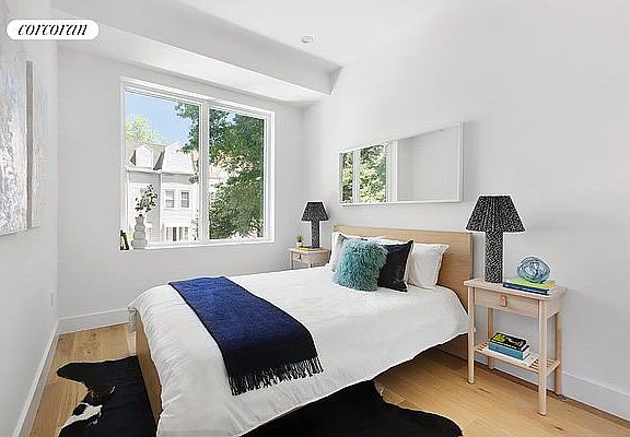2nd image of 256 Winthrop St #2A
