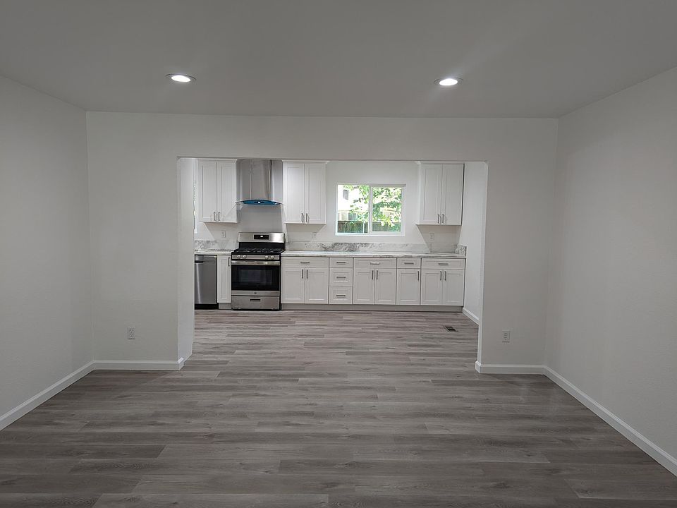1st image of 6265 Fennwood Ct