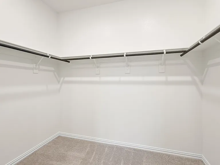 206 Goosewood Dr — Photo 12