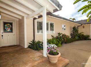 631 E Circle Dr, Solana Beach, CA 92075