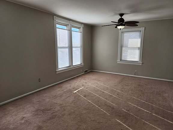 2nd image of 3405 Garretson Ave #2