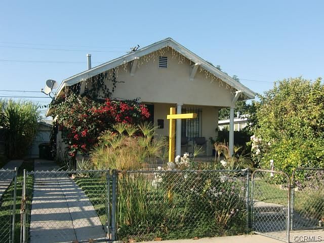 1st image of 1215 W 71st St