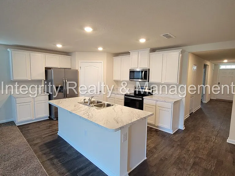 6137 Black Stallion Dr — Photo 27