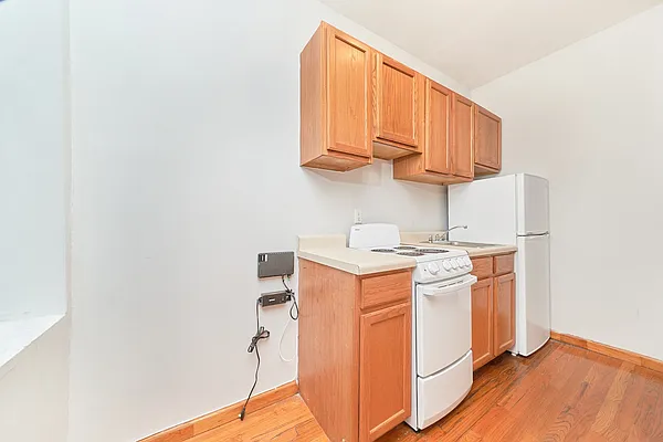 Rented by Living New York | media 11