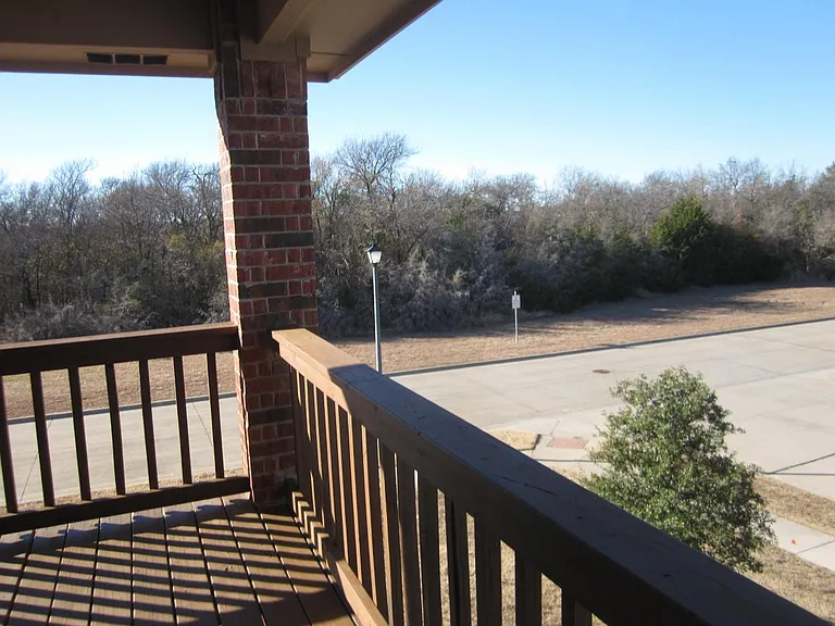 1100 Arthurs Ct — Photo 10