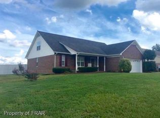 105 Chickadee St, Fayetteville, NC 28306