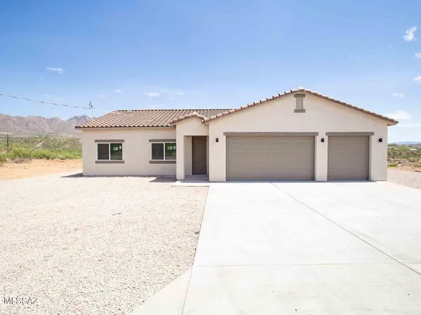 203 Torre Ct, Rio Rico, AZ 85648