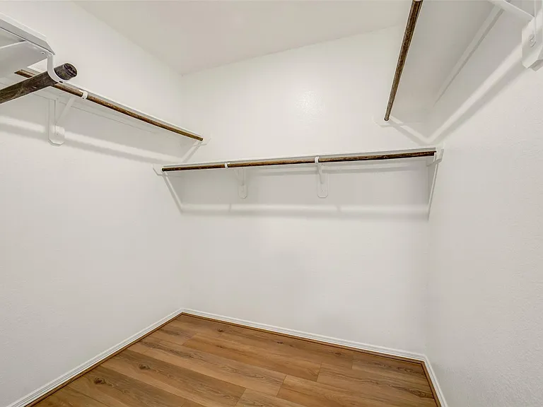 8506 Lagosta Ln — Photo 17