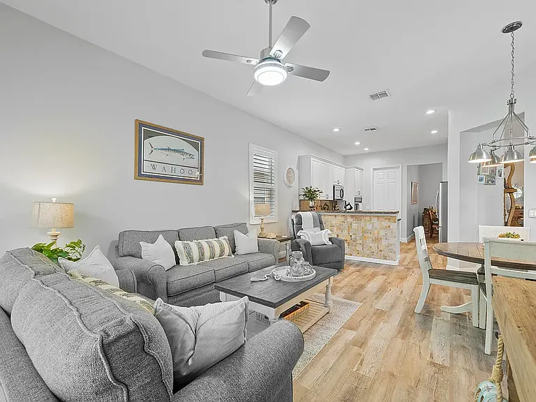 175 NW Swann Mill Cir — Photo 11