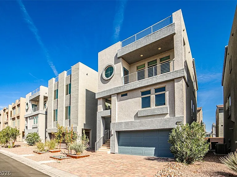 8052 Haywood Estate Ave — Photo 3