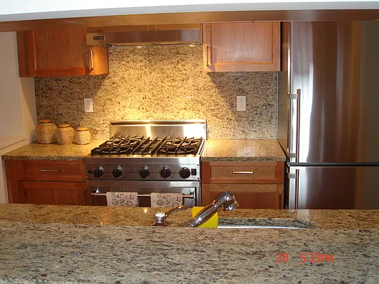 Rented by Kathi Markou, LREB | media 36