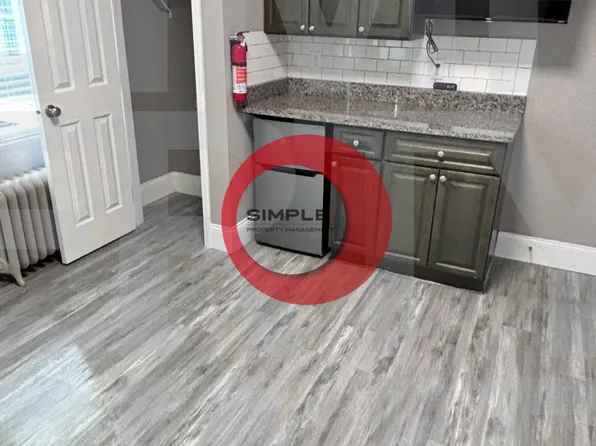 107 S 5th St #204, Reading, PA 19602