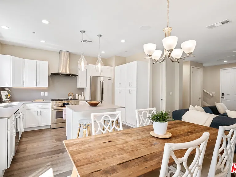 4415 Paxton Pl — Photo 4