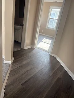 322 W Merchant St #1 — Photo 3
