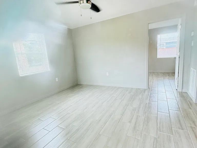 71 Rockefeller Dr #A — Photo 21