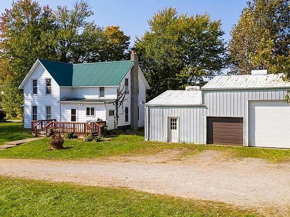 4th image of 4465 County Road 124