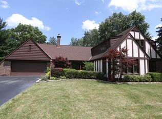 8751 Tanagerwoods Dr, Cincinnati, OH 45249
