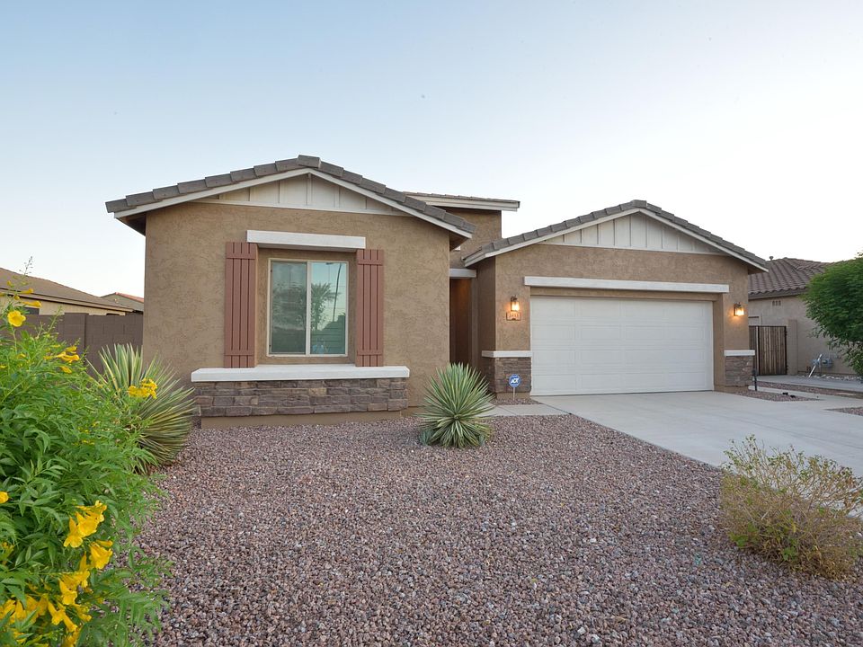 1st image of 3411 E Yellowstone Pl