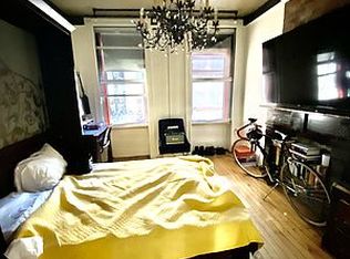 501 W 29th St APT 5FS, New York, NY 10001
