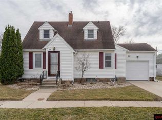 106 1st Ave SW, Winnebago, MN 56098