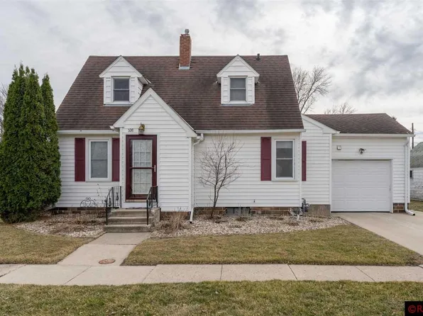 106 1st Ave SW, Winnebago, MN 56098