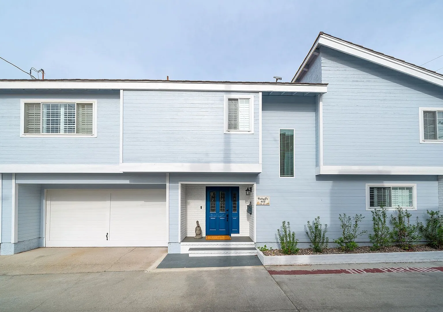 Newly Renovated Manhattan Beach Home! — Photo 1