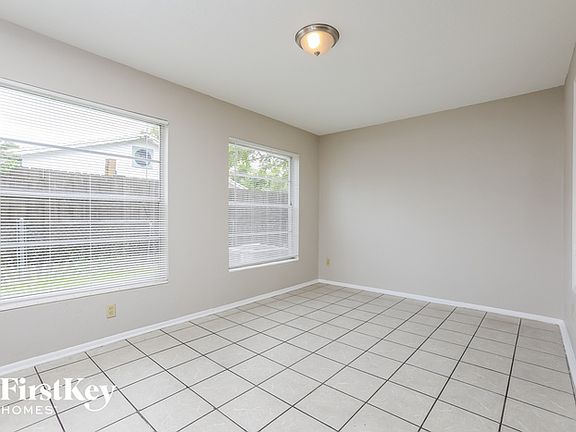 5th image of 4836 Headlee Dr
