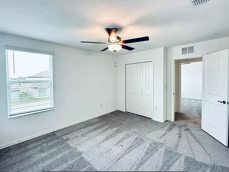 11524 Radiant Shore Loop — Photo 36