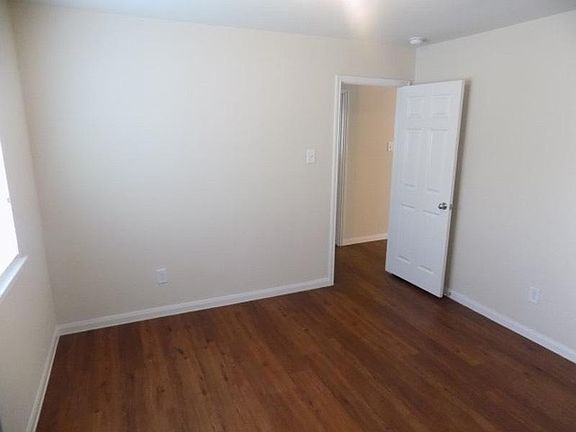 5th image of 154719 Bammel Oaks Ct