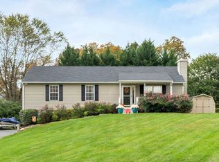 73 Lillian St, Ruckersville, VA 22968
