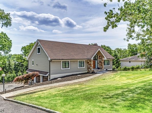 136 Carlough Rd