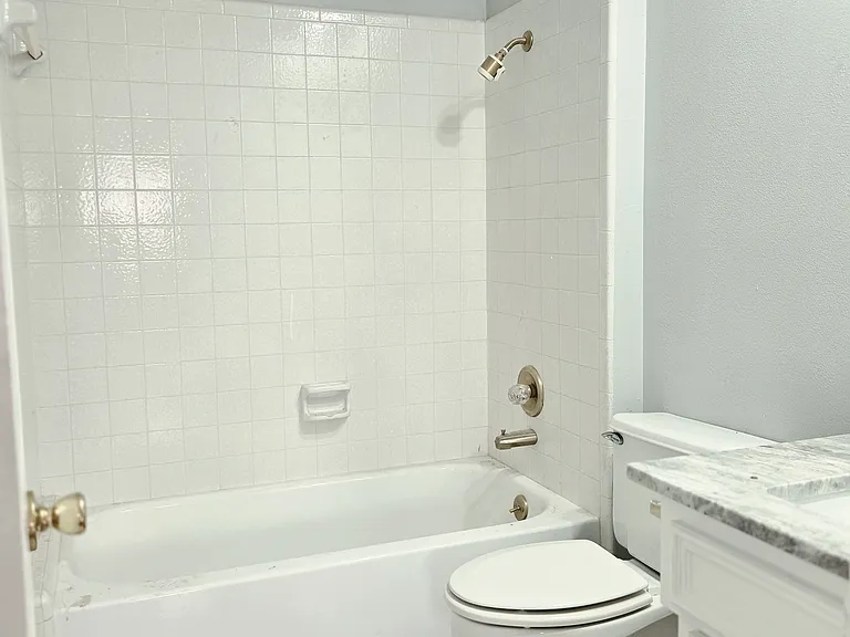 8826 Heatherly Dr — Photo 29
