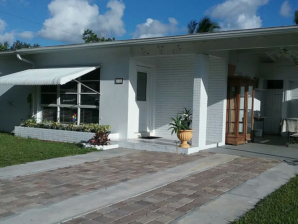 1st image of 152 SE Prima Vista Blvd