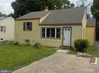 125 Hollywood Dr, Harrisburg, PA 17109