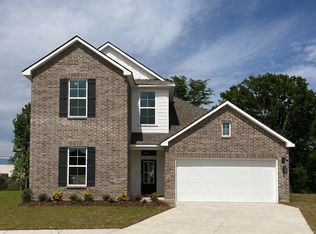 215 Bellewood Dr, Lafayette, LA 70507