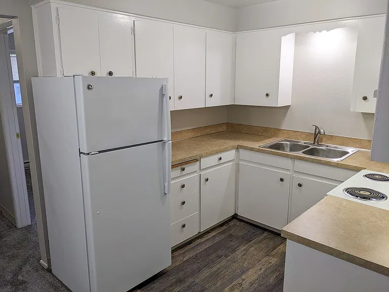 1145 Rural Ave SE — Photo 23