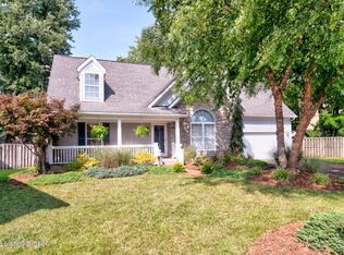 10507 Parkerwood Pl, Louisville, KY