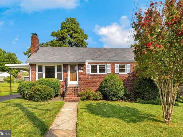 2510 Dawn Dr, Alexandria, VA 22306
