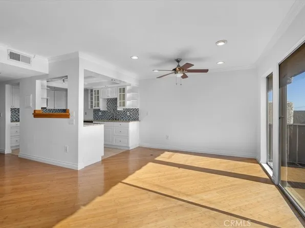 2261 Ohio Ave, Signal Hill, CA 90755