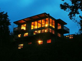 2170 Hillside Pl, Oak Harbor, WA 98277