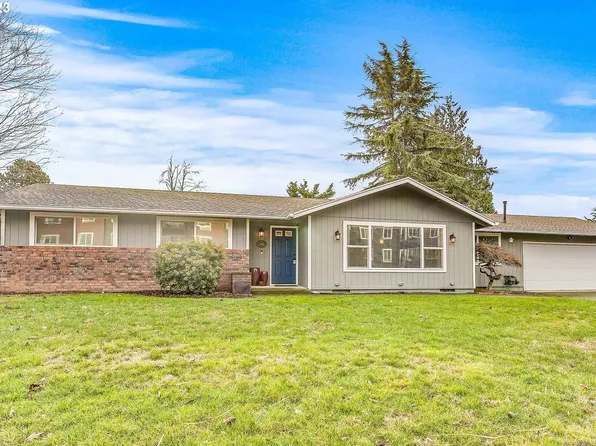 16920 SE Stoneybrook Ct, Clackamas, OR 97015