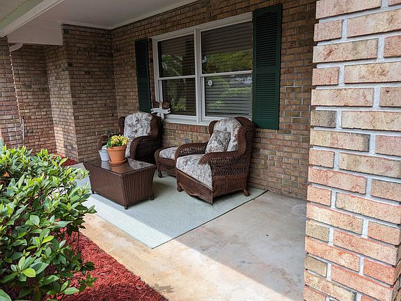 2nd image of 99 Wentworth Ln